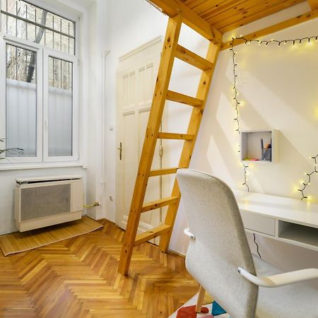 Two Separate Rooms Apartment In City Center, Party District Budapest Exterior foto