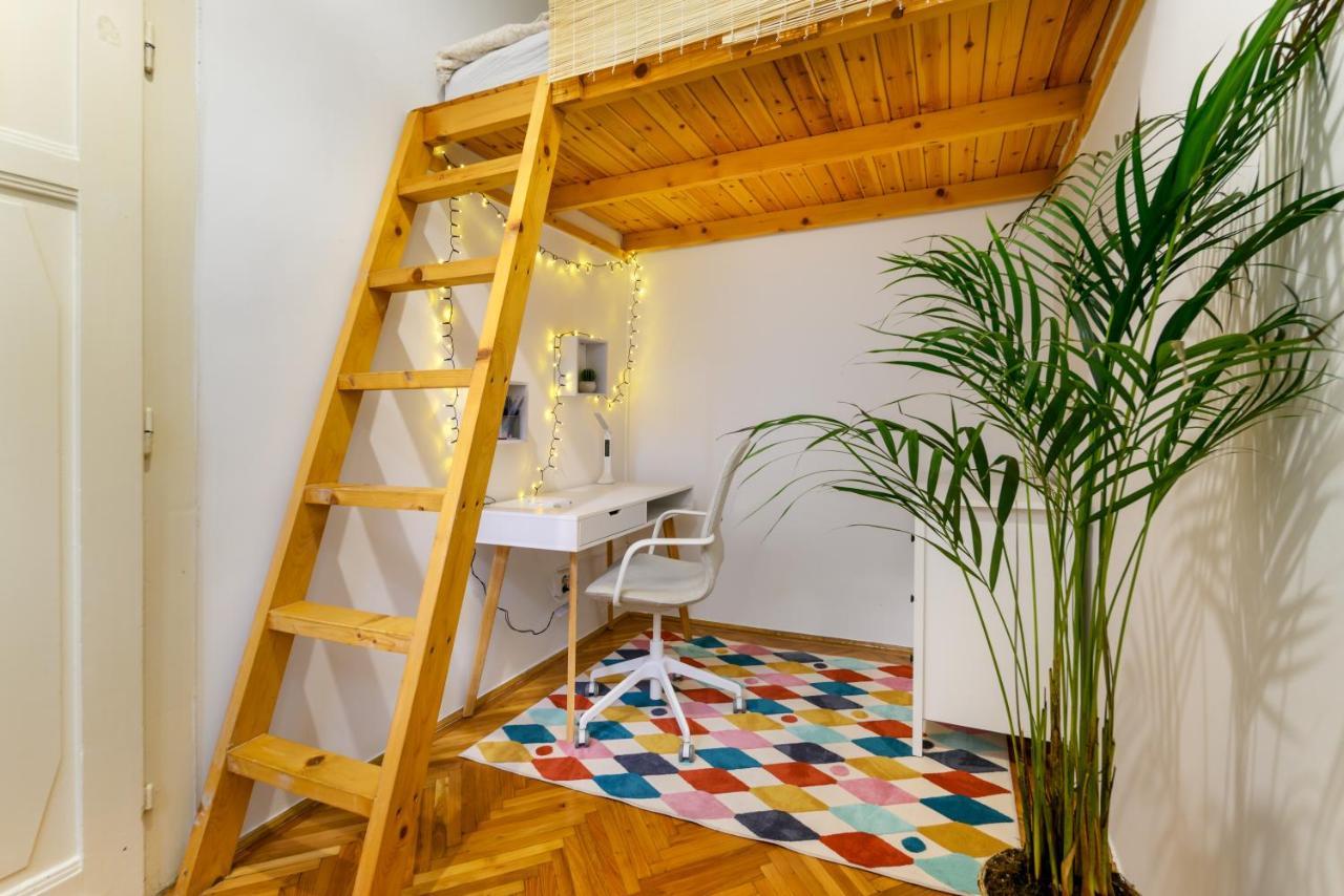 Two Separate Rooms Apartment In City Center, Party District Budapest Exterior foto